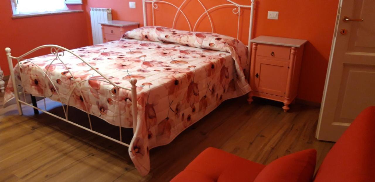 La Casa Della Pieve Vecchia Apartment Marmigliaio Bagian luar foto